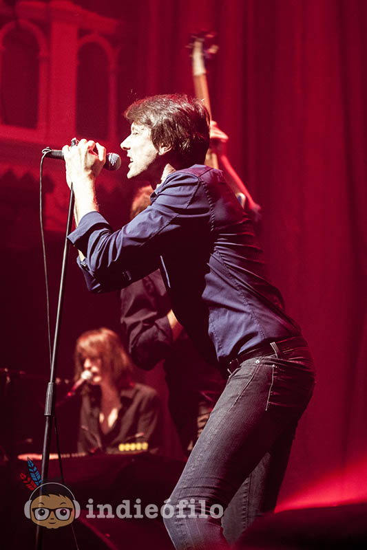 Suede - 29th January 2016 Amsterdam (2)